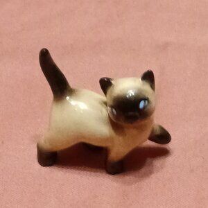 Hagen Renaker Prancing Kitty